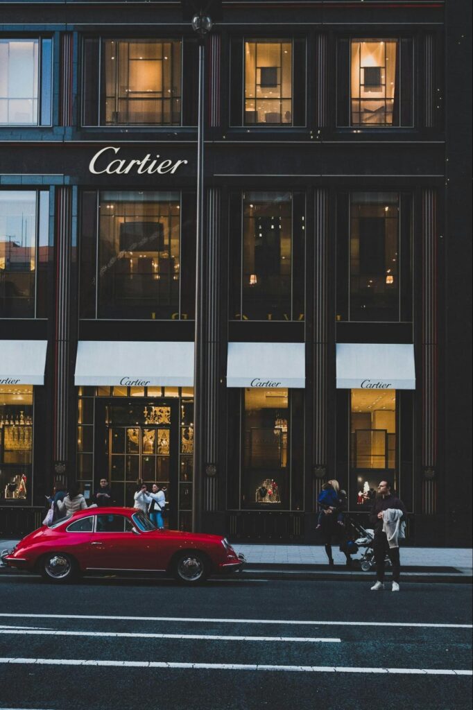 Cartier shop