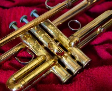 Best Trumpet Brands Featured image by Ernesto Carrazana