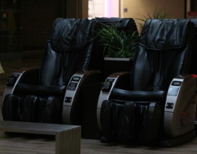 Best Recliner Brands Featured Image by geister