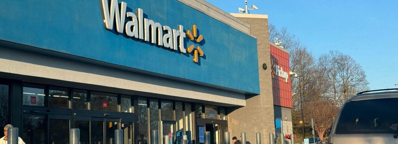 Walmart Target Market Featured Image by David Montero