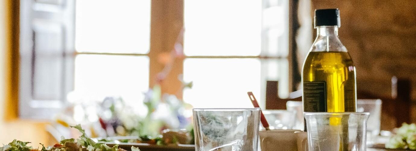 Best Olive Oil Brands Featured image by Juan Gomez
